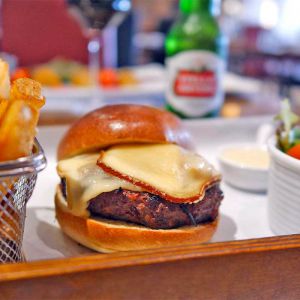 House prime angus beefburger