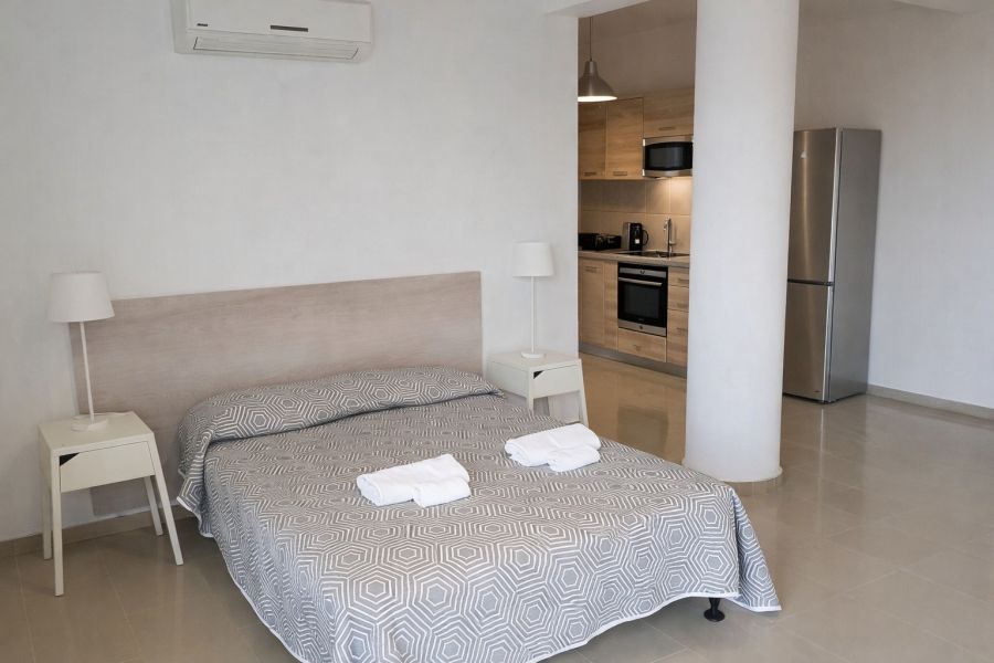 Central Paphos One Bedroom Studio 1 3 guests30 sqm