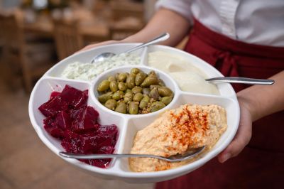 Discover the Best Greek Meze in Konia Paphos